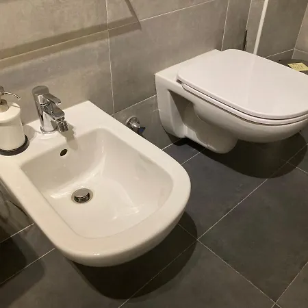 Milan Nice Room منزل للإقامة